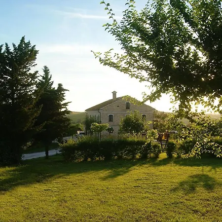 Villa Spacious In Montecarotto With Mountain View And Pool Casa Vici