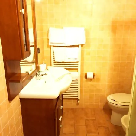 Villa Spacious In Montecarotto With Mountain View And Pool *