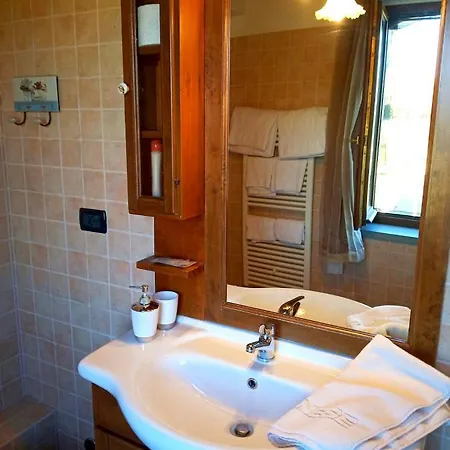 Spacious In Montecarotto With Mountain View And Pool