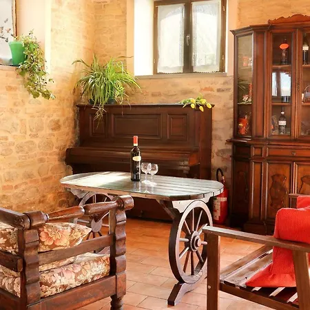 Villa Spacious In Montecarotto With Mountain View And Pool Casa Vici