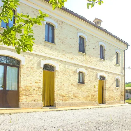 Spacious In Montecarotto With Mountain View And Pool Villa Casa Vici